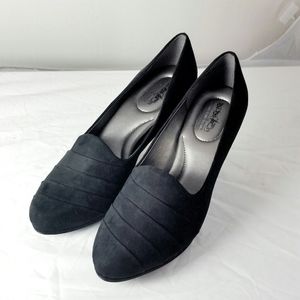 Coach and Four Black Pumps Heels